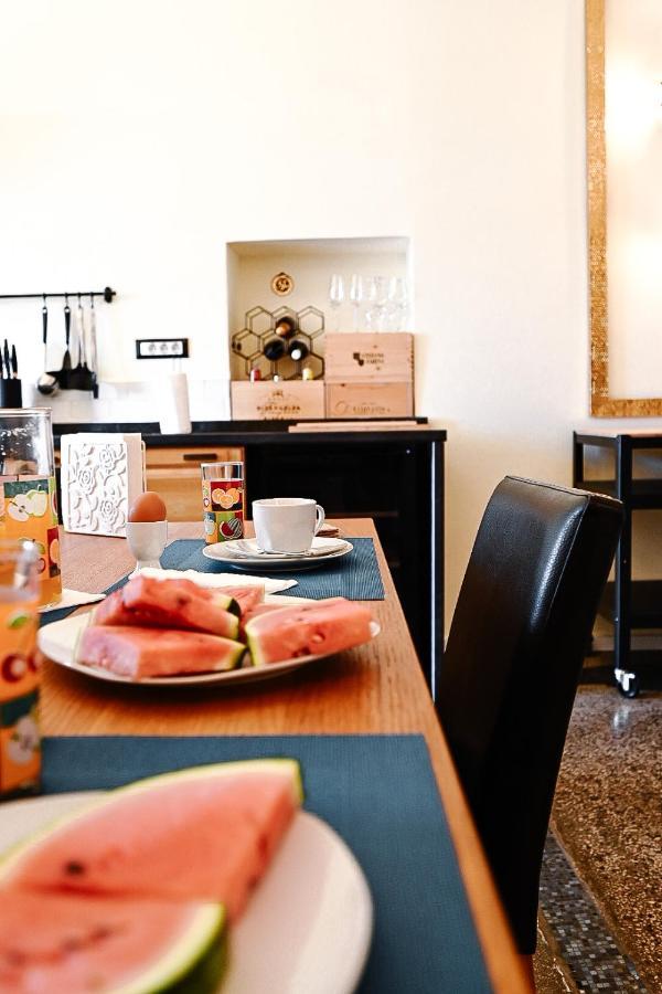 '2R' City Center Holidays And Workstays Rijeka Zewnętrze zdjęcie